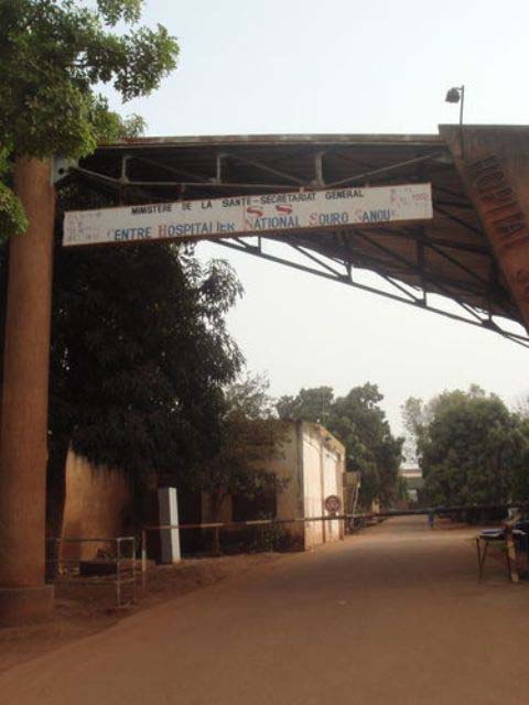 Article : SOS santé au Burkina : les hôpitaux, couloir de la mort!